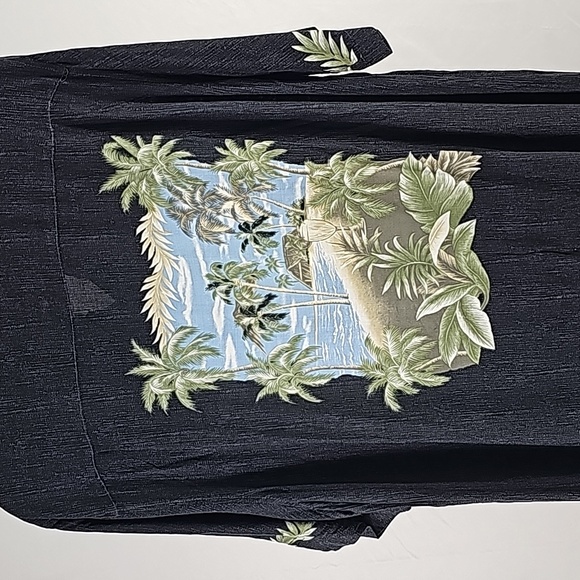 Hawaiian Shirt - Picture 5 of 5